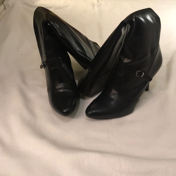 Black boots over the knee with buckle zipper - Picture 4 of 4